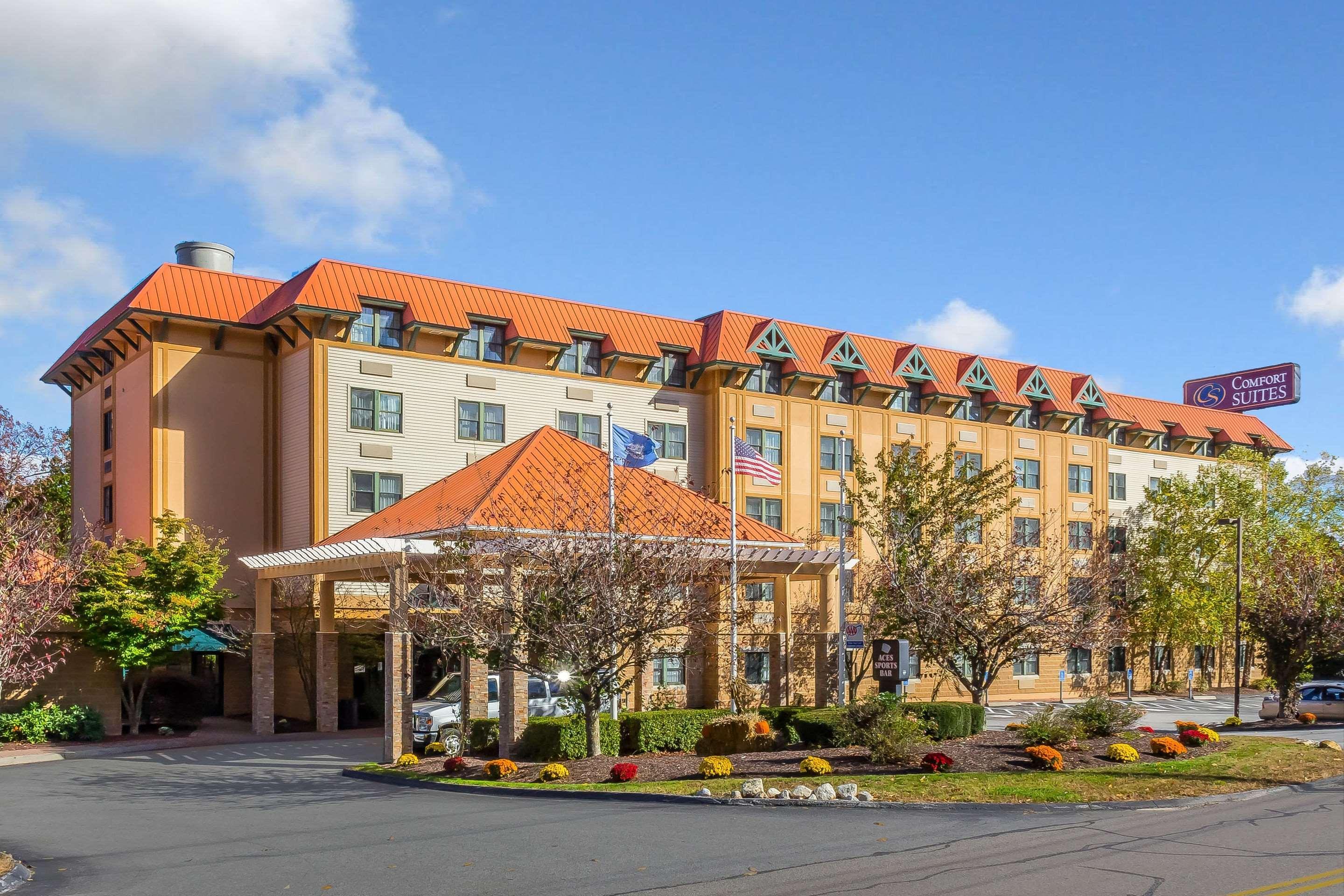 Comfort Suites Near Casinos Norwich Eksteriør bilde